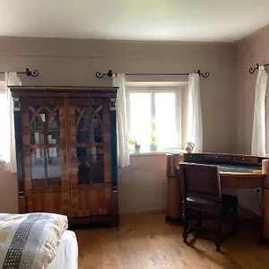 (c) In Einem Bauernhof
